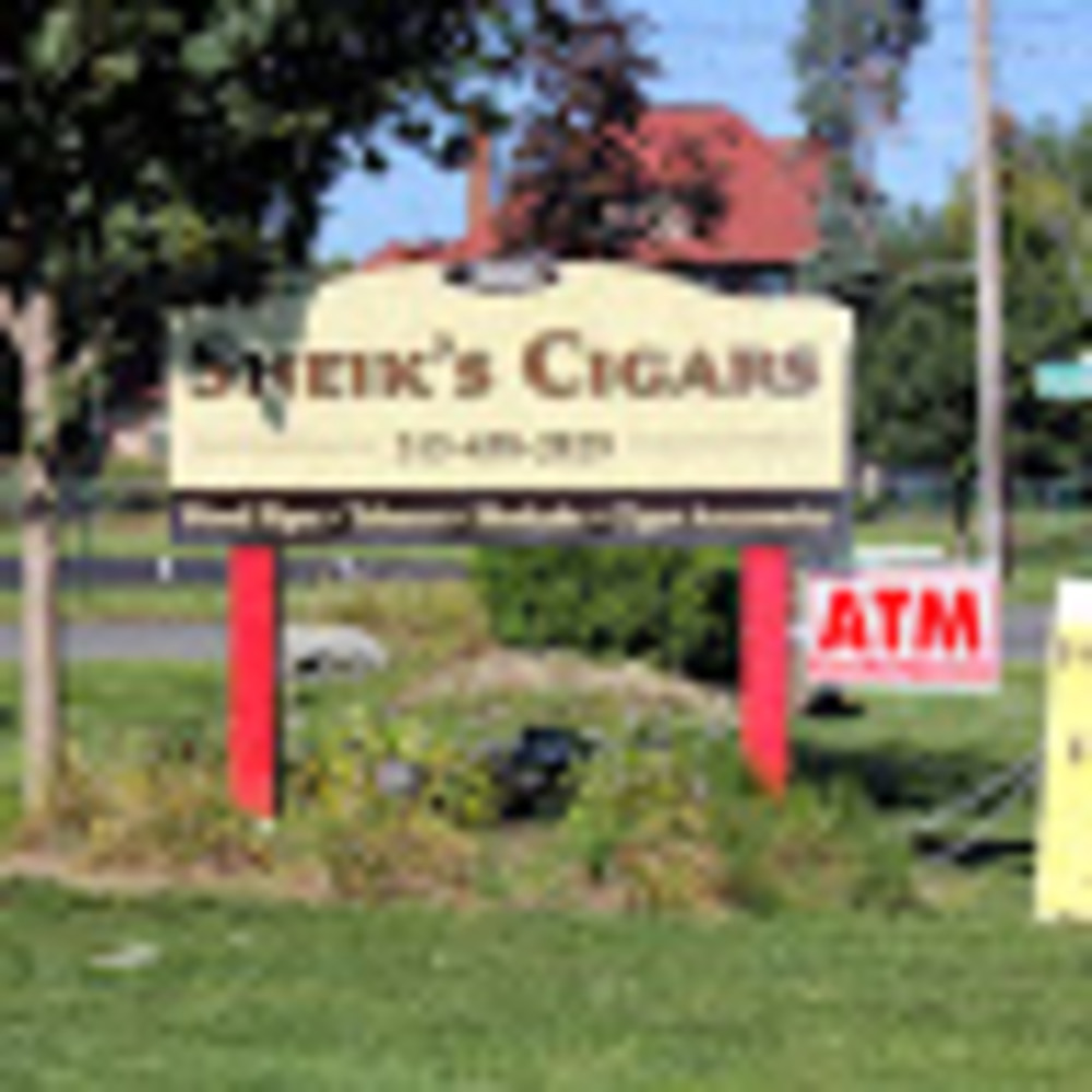 Meet your Posher, Uzma